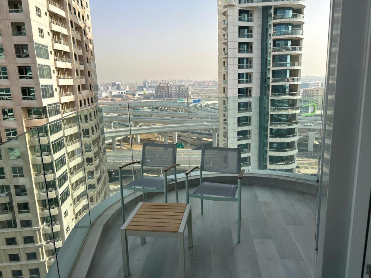 Dubai Marina Walk Gem Modern Apartments With Pool & Gym Access, Steps To Beach & Metro Managed By Sunnyhomes Buitenkant foto