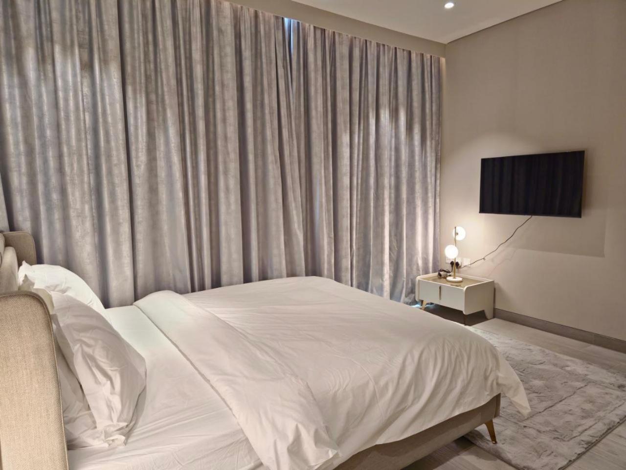 Dubai Marina Walk Gem Modern Apartments With Pool & Gym Access, Steps To Beach & Metro Managed By Sunnyhomes Buitenkant foto